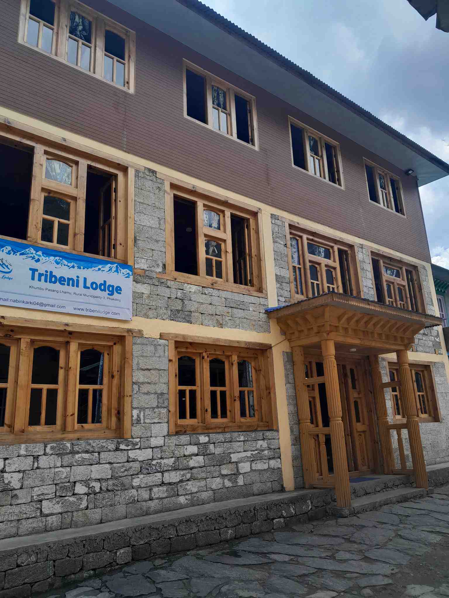 Get Best Experience In Tribeni Lodge